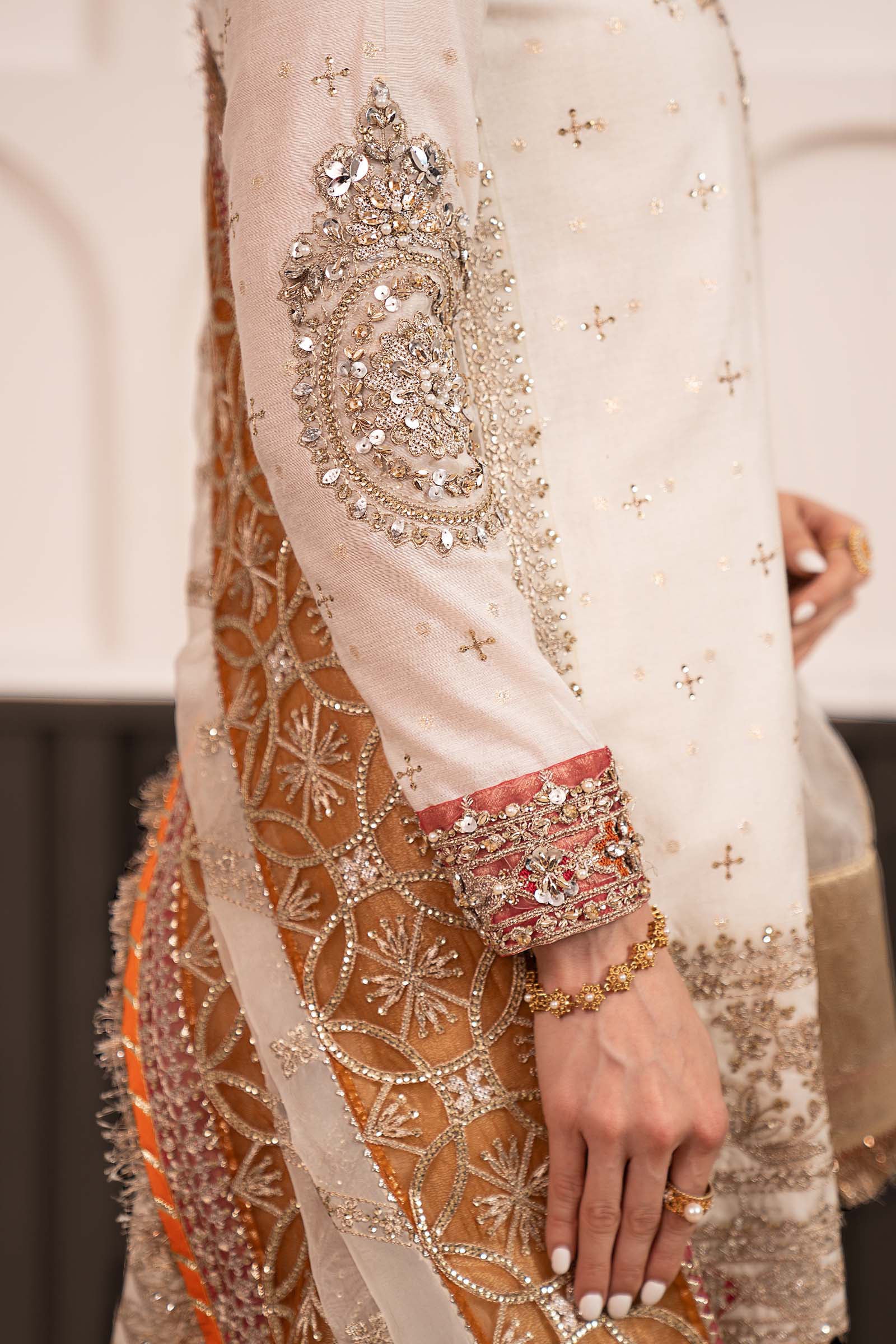 3 Piece Embroidered Cotton Lurex Suit - Image 8