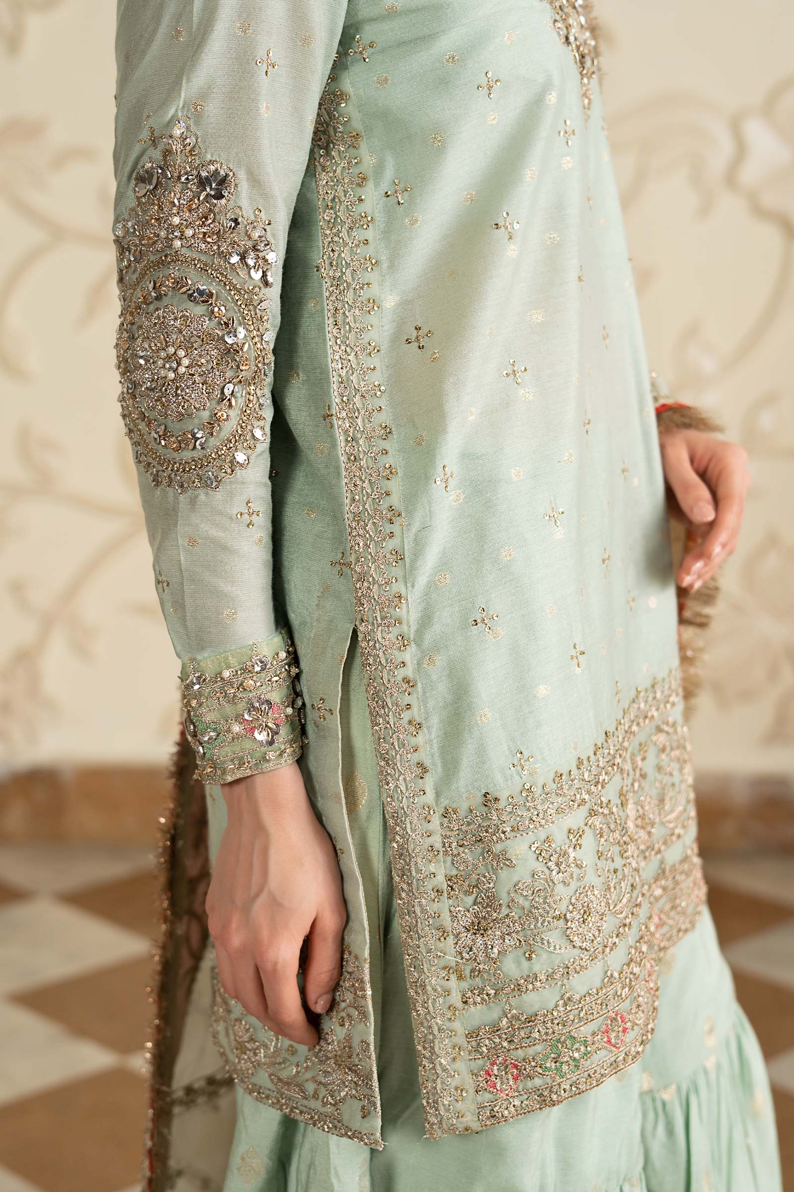 3 Piece Embroidered Cotton Lurex Suit - Image 4