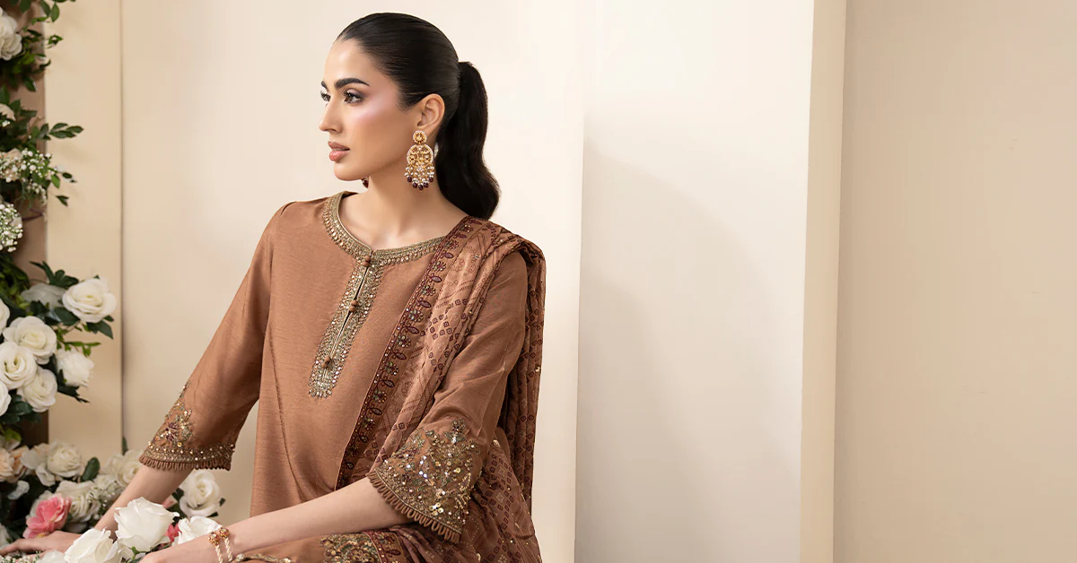 3 Piece Embroidered Raw Silk Suit - Image 11