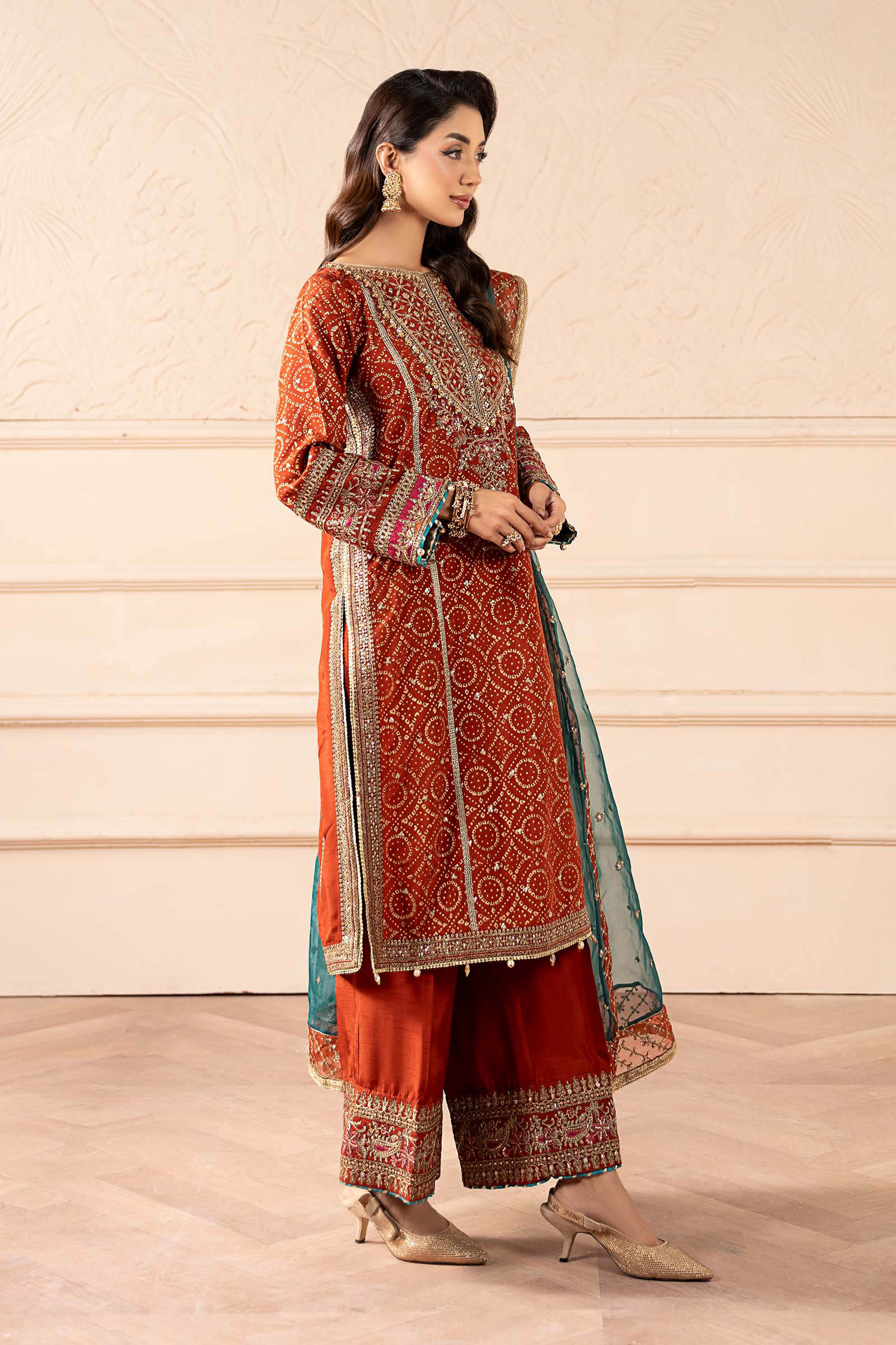 3 Piece Embroidered Raw Silk Suit - Image 4