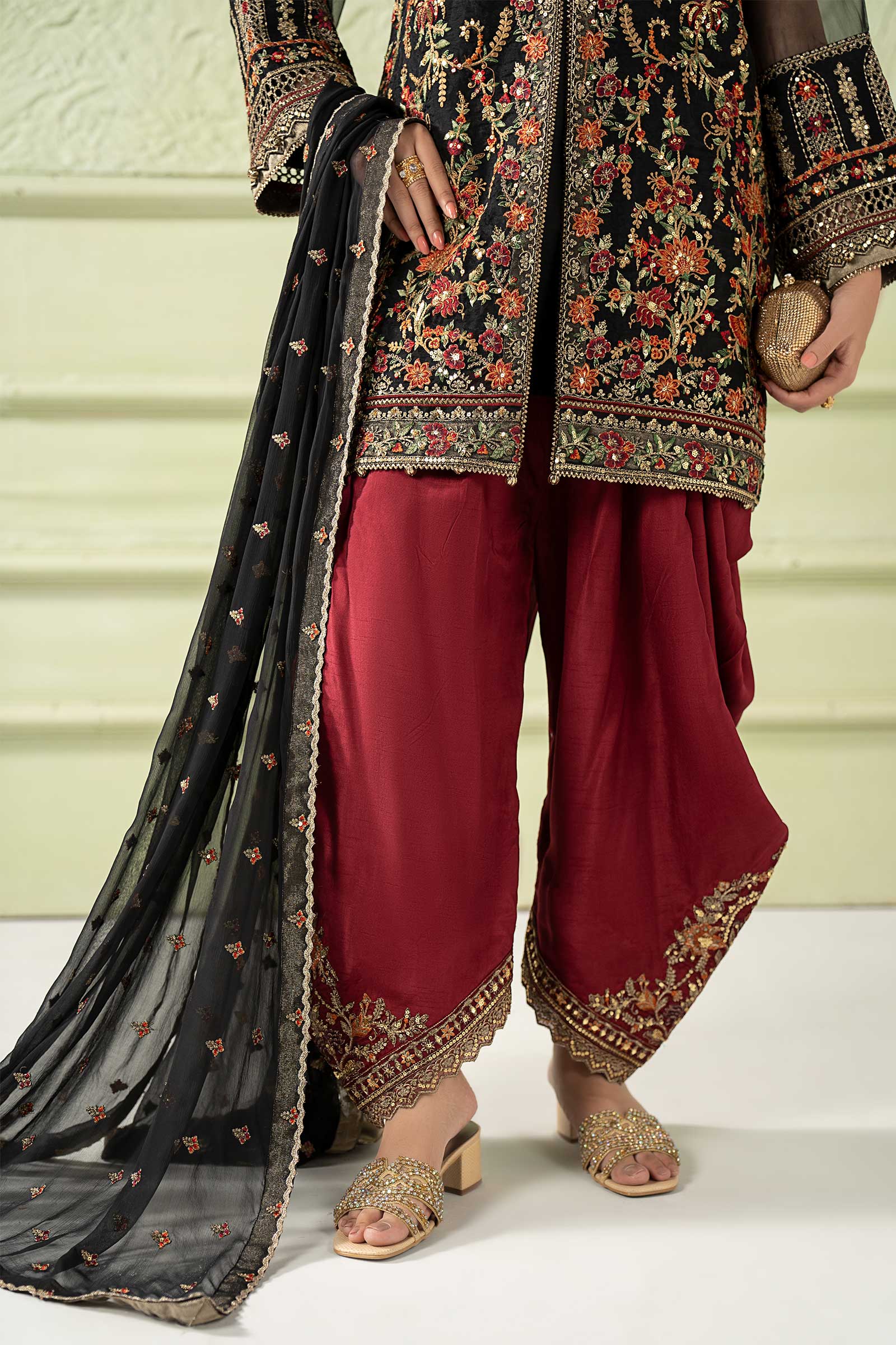 3 Piece Embroidered Organza Suit - Image 5