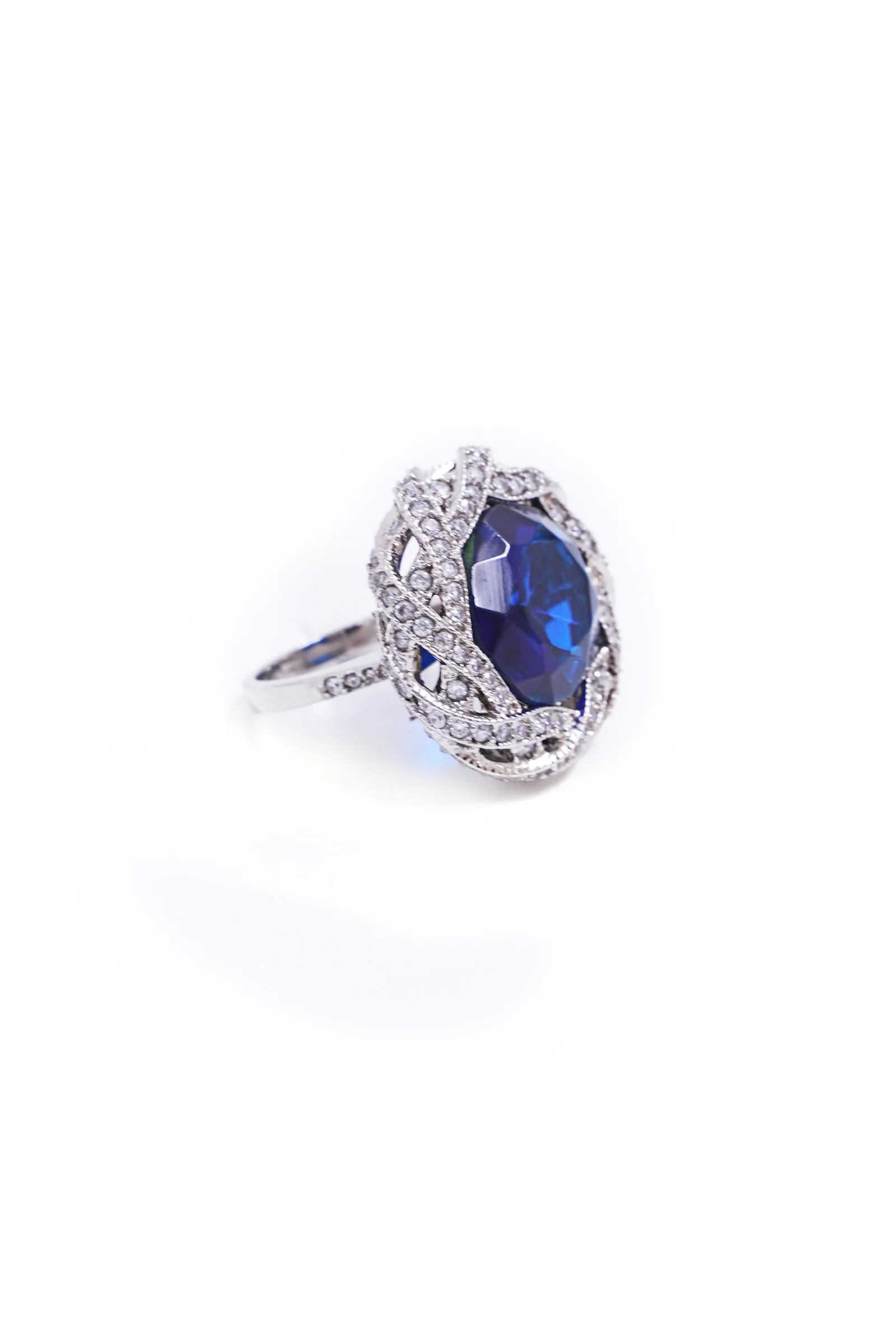 Twisted Ring - Image 2