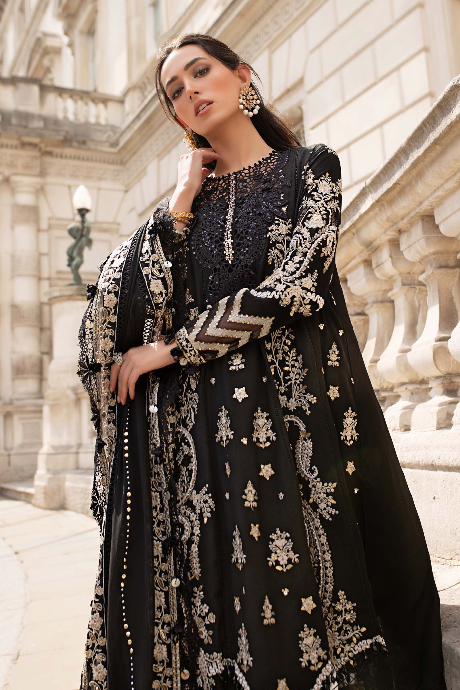 3 Piece Unstitched Embroidered Raw Silk Suit - Image 3