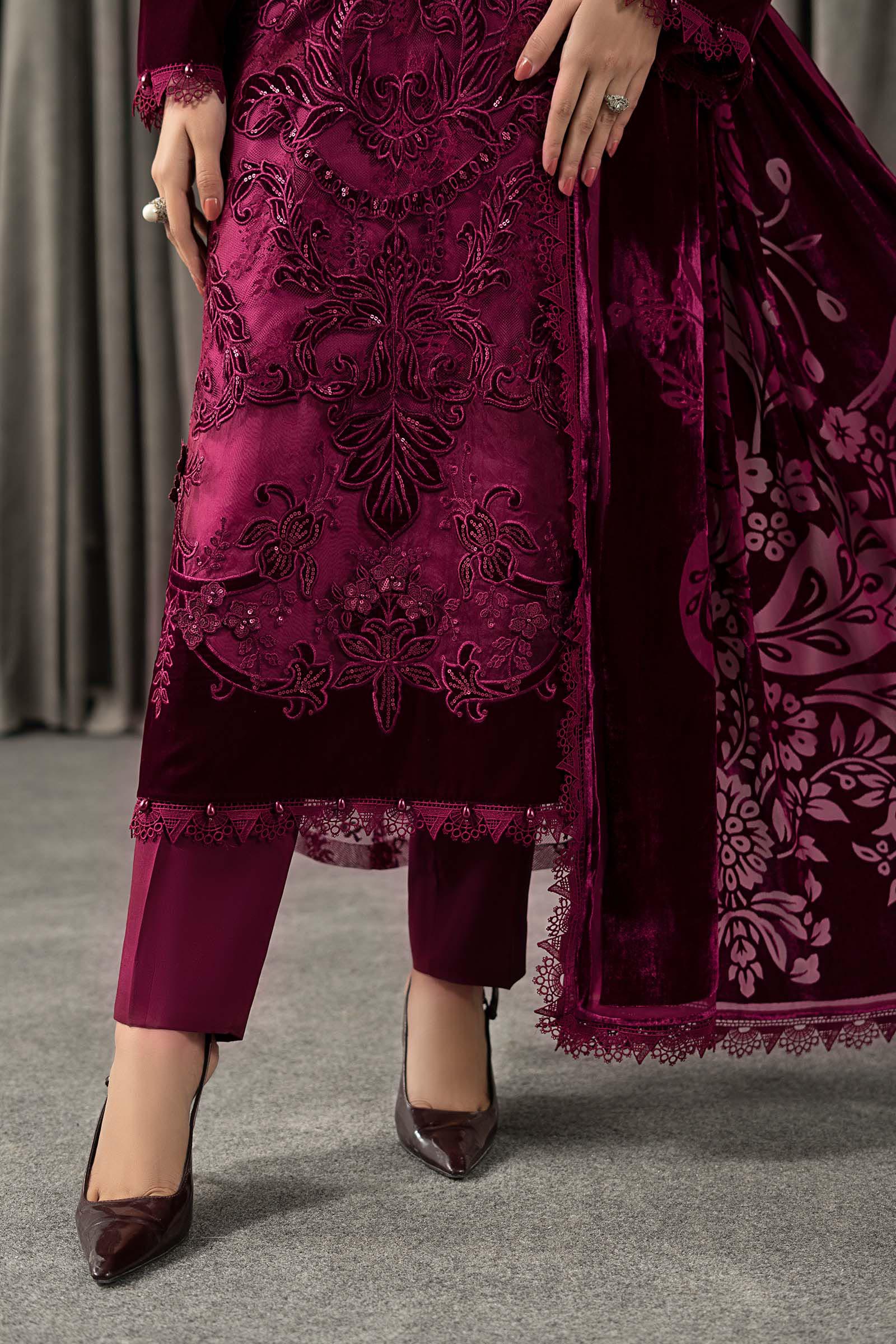 3 Piece Embroidered Chantilly Suit - Image 4